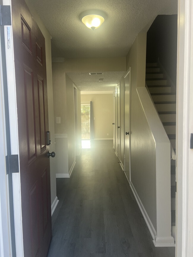 595 Winding Creek Rd Unidad Winding Creek Condo