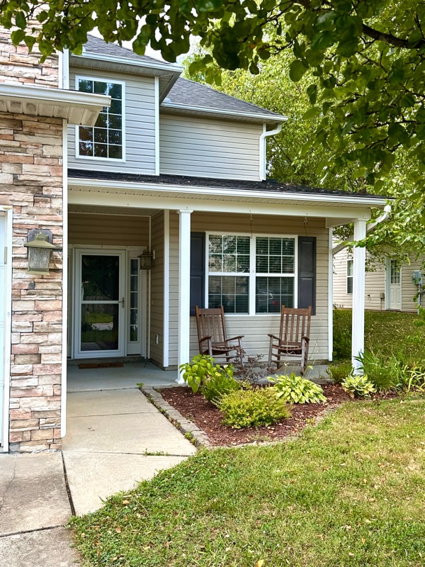 Photo - 52 Black River Rd