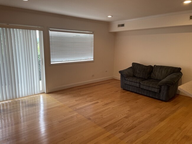 Photo - 1800 Jefferson Park Ave