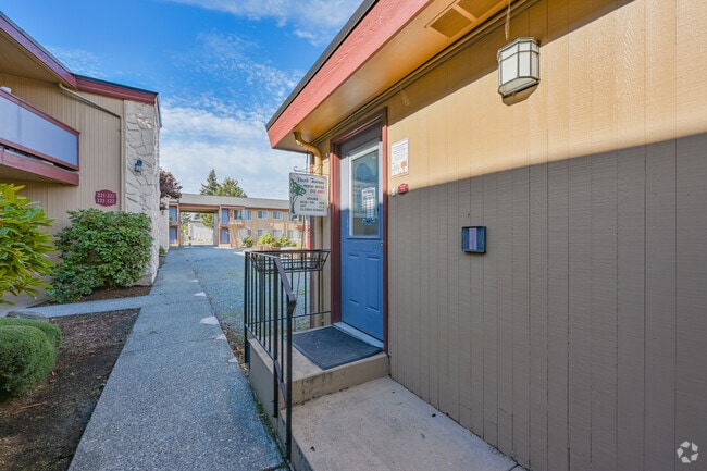 Leasing Office