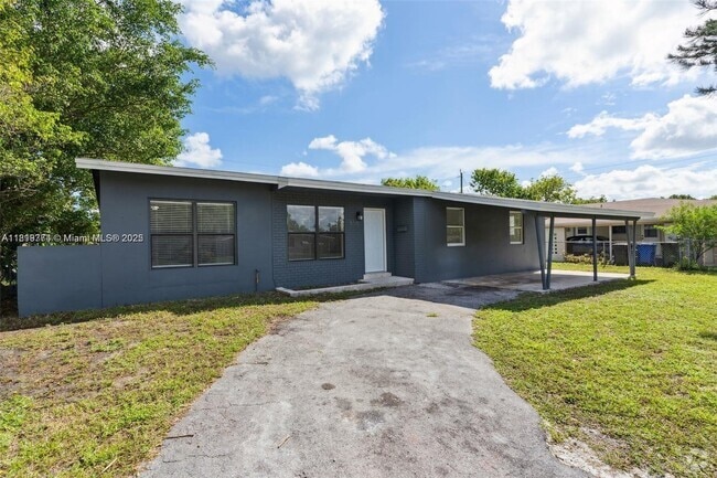 Building Photo - 650 SW 29th Ave Rental