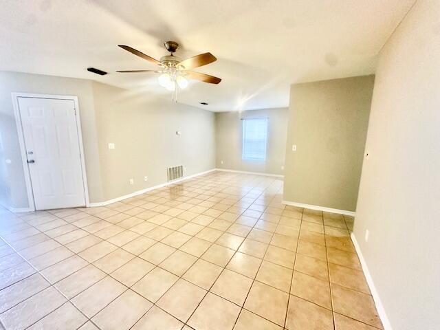 Photo - 947 Tray Dr