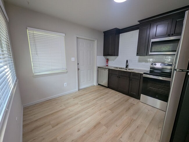 Photo - 110 Springtree Rd Unidad 110 Springtree Rd -  B