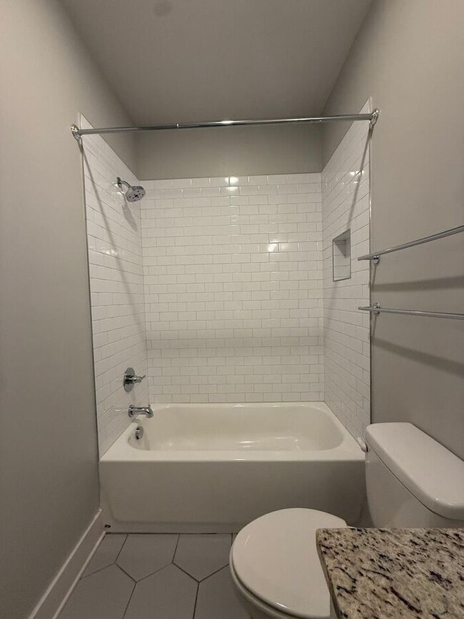 Photo - Modern 2 Bedroom Condo in the Heart of Melrose