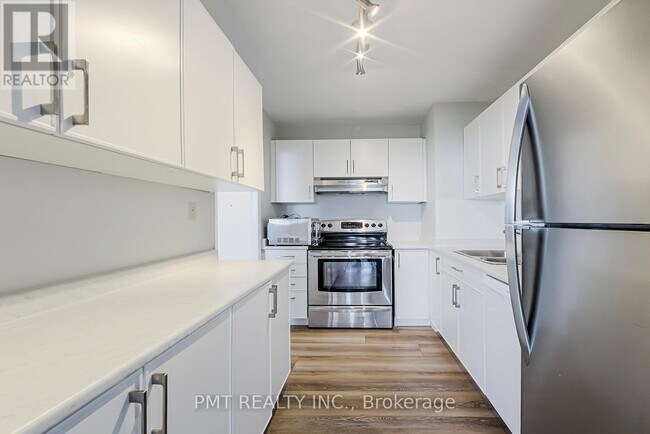 Photo - 40 Homewood Ave Unit 2802