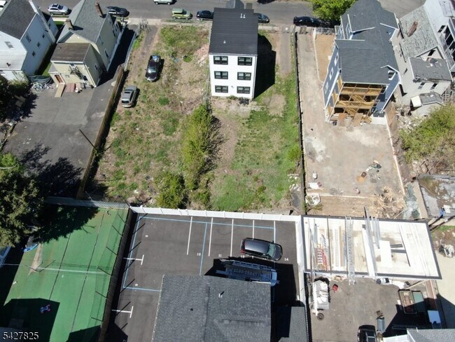 Photo - 10 Bruen Ave