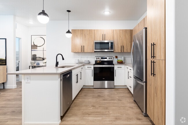 2BR, 2BA - 1,046SF - Embold