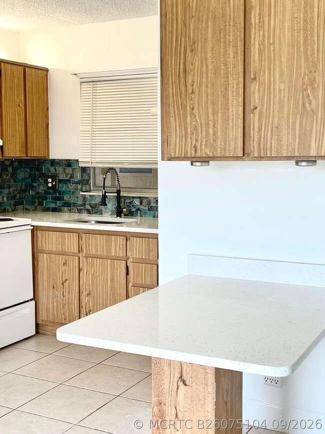 Photo - 3822 N University Dr Unit 3822