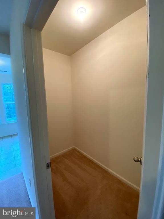 Photo - 120 Woodman Ct
