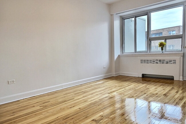 Photo - Place Northcrest