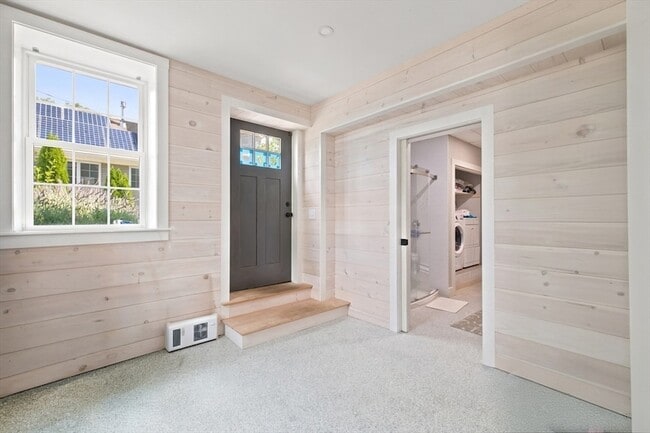 Photo - 74 Blackmore Pond Cir