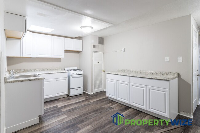 Photo - 517 Mosher St Unidad 3