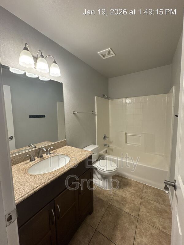 Photo - 819 S Pinkham St