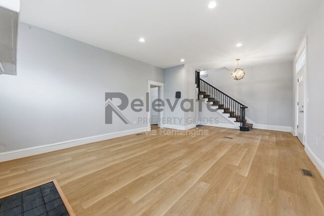 Photo - 3100 1st Ave