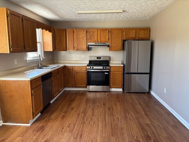 208 Colwell Ln Unit 208 Colwell Lane