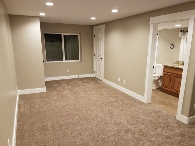 Photo - 1971 500 E Unit B, Basement