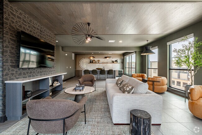 Resident Lounge