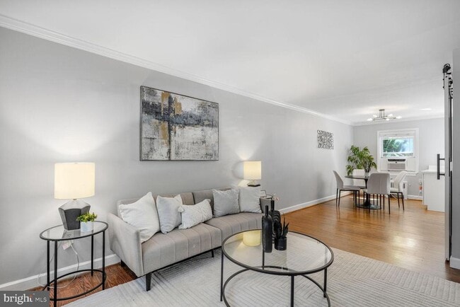 Photo - 2801 16th Rd S