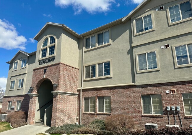 Photo - 1219 S 1850 W Townhome