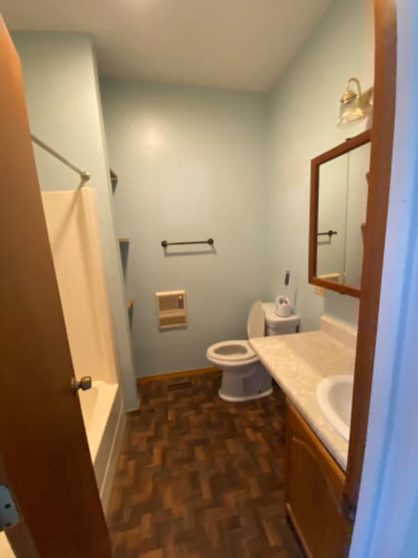 Photo - 2404 Old Birmingham Hwy