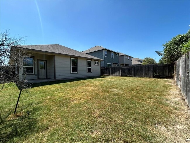 225 San Gabriel River Rd
