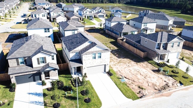 Photo - 211 Forest W St