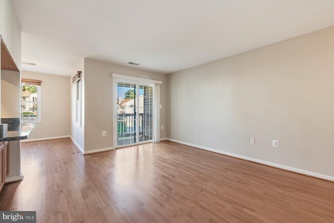 105 Westwick Ct Unidad 6