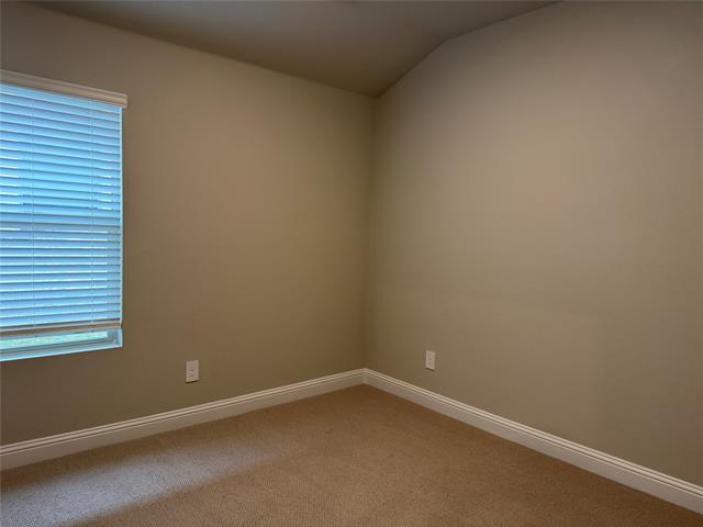 Photo - 716 Edgehurst Dr