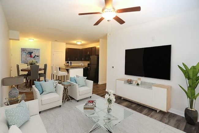 Photo - Landon Creek Apartments