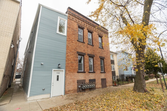 Building Photo - 1524 S 51st Ct