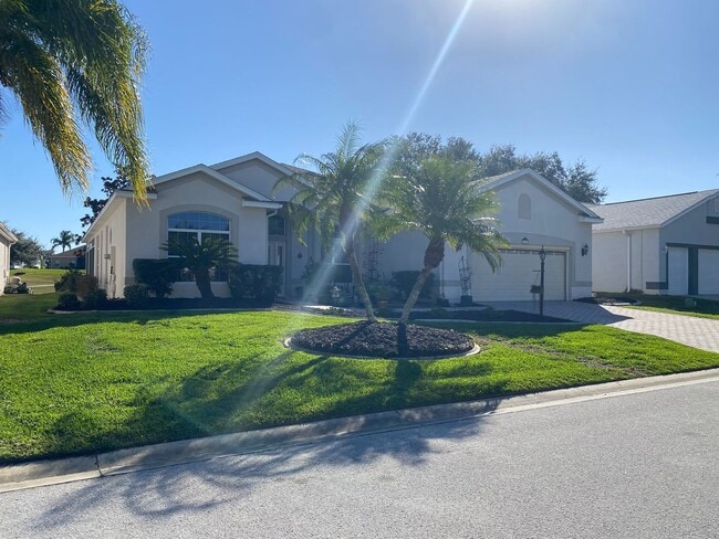 Photo - Beautiful Short Term Seasonal Home In Plantation at Leesburg