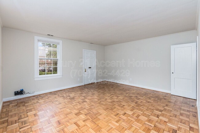 Photo - 1020 S Barton St
