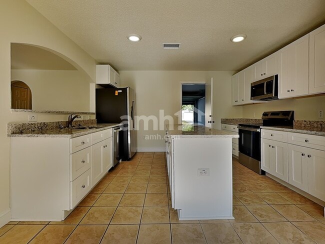 Photo - 1019 Brenton Leaf Dr