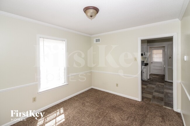 5427 Fontana Ave