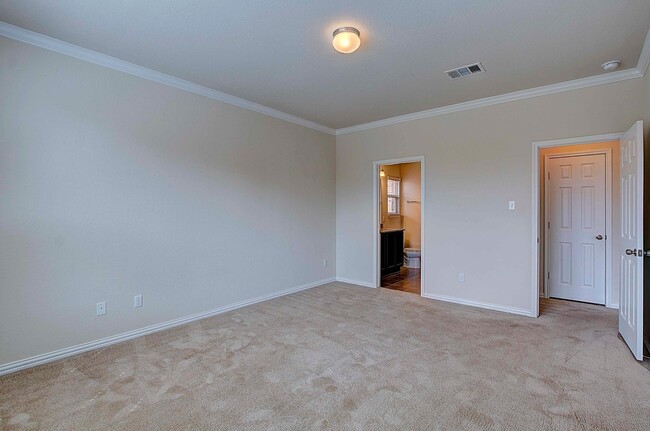 Photo - Single Story 3 bed - 2 bath Home in Pflugerville!