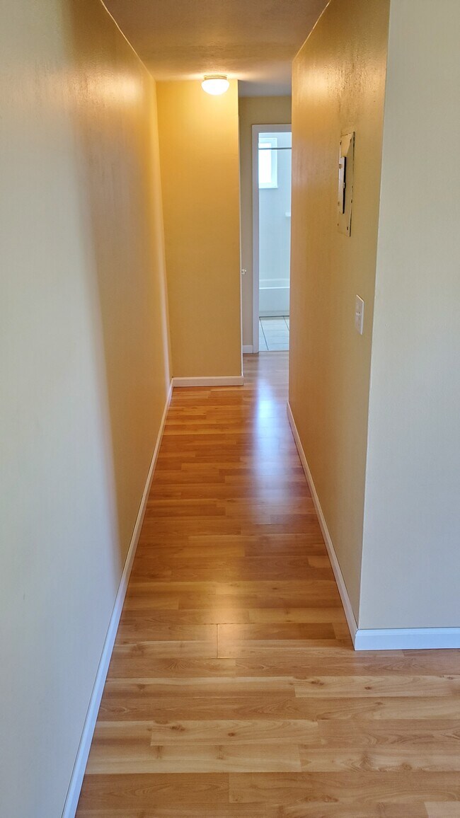 Photo - 918 S Logan St Unit 301