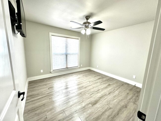 Photo - Like new property