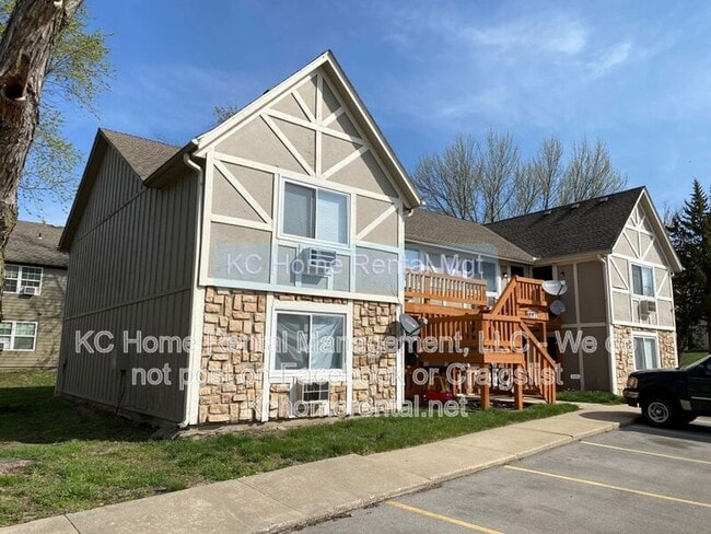 Photo - 561 N Somerset Terrace