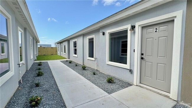 Photo - 21 Northwestern Ave Unit 2