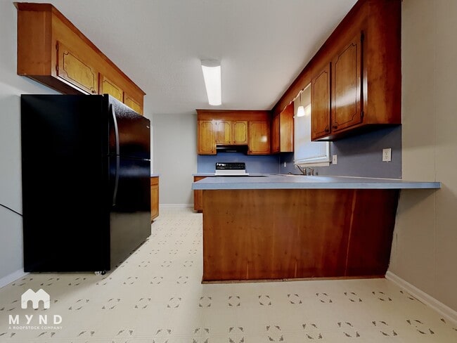 Photo - 221 Tanglewood Dr