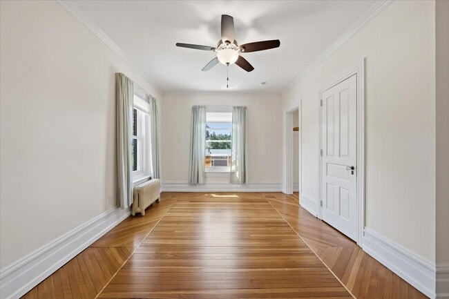 Photo - 606 5th St Unit 307