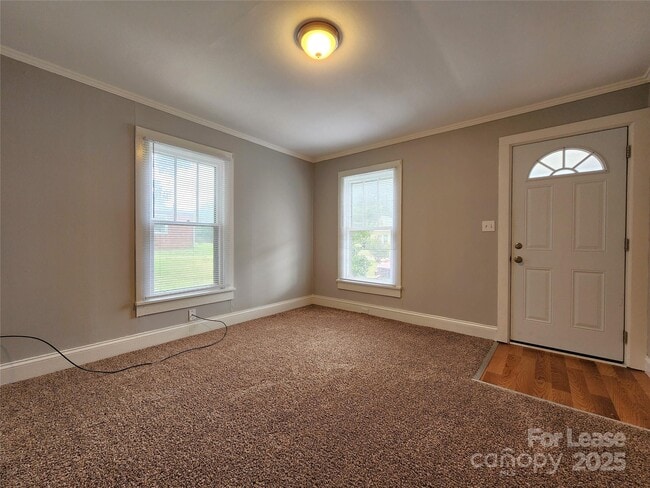 Photo - 816 S Ridge Ave