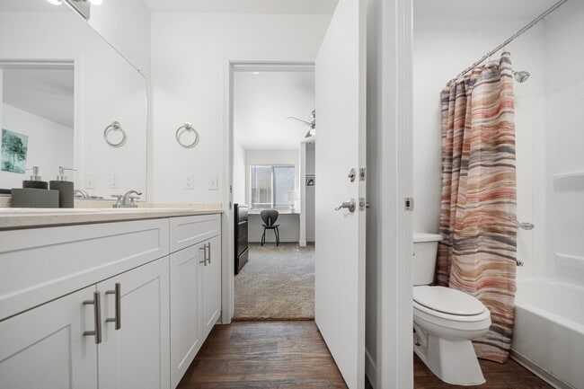 Highland Village Apartments