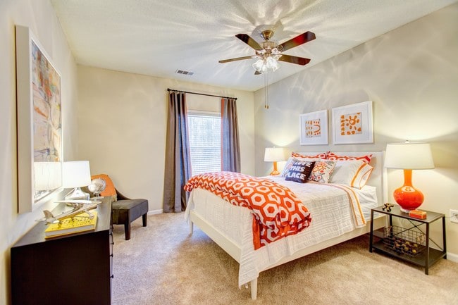Crowne at James Landing