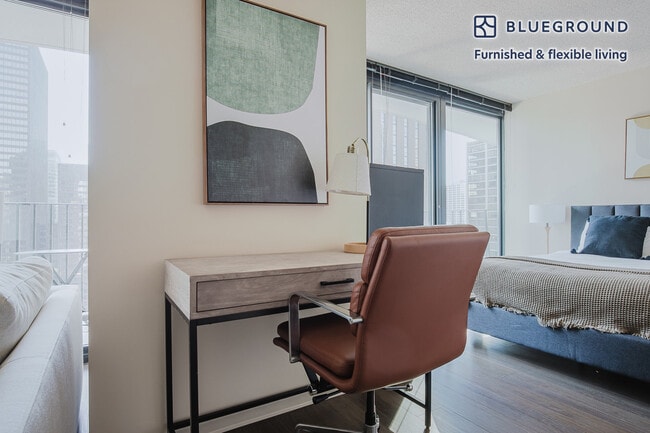 Photo - 225 N Columbus Dr Unit FL19-ID1196