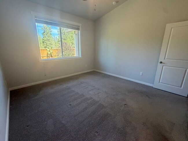 16624 Pine Creek Dr.