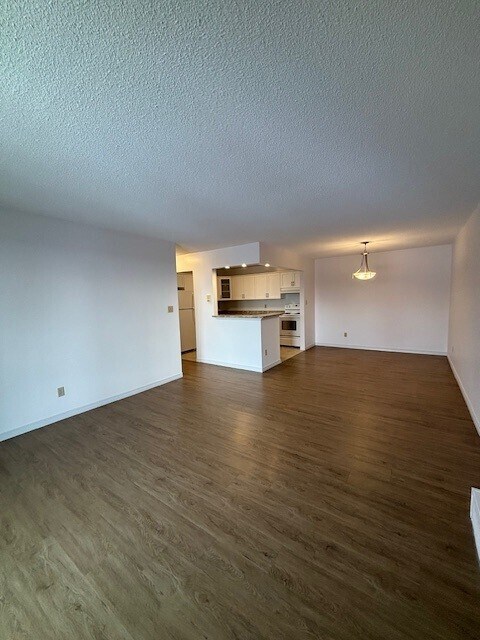 Photo - Greenvale Village