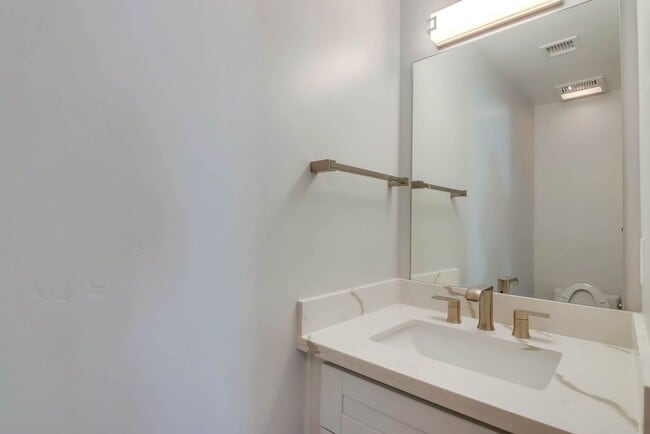 Photo - REZKO - E Street Unit 2796