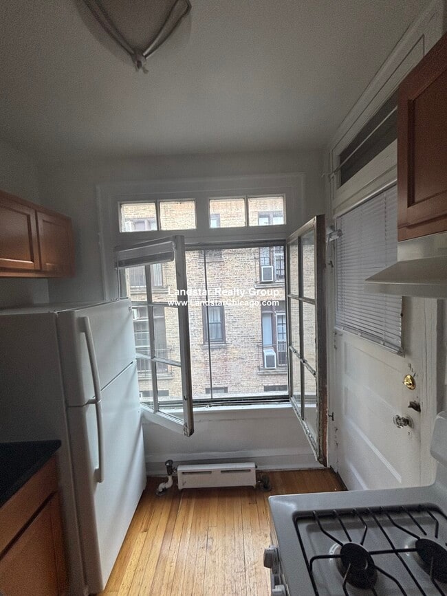 Photo - 907 Elmwood Ave Unit 3D