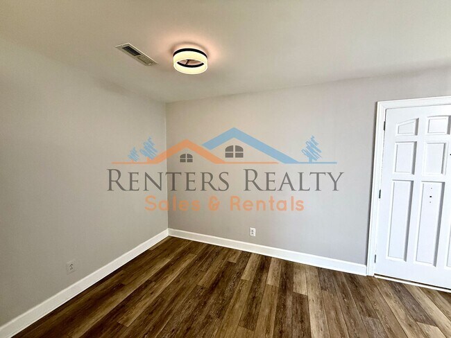 Photo - 2 Bedroom Condo on Chapman Mountain Unit H